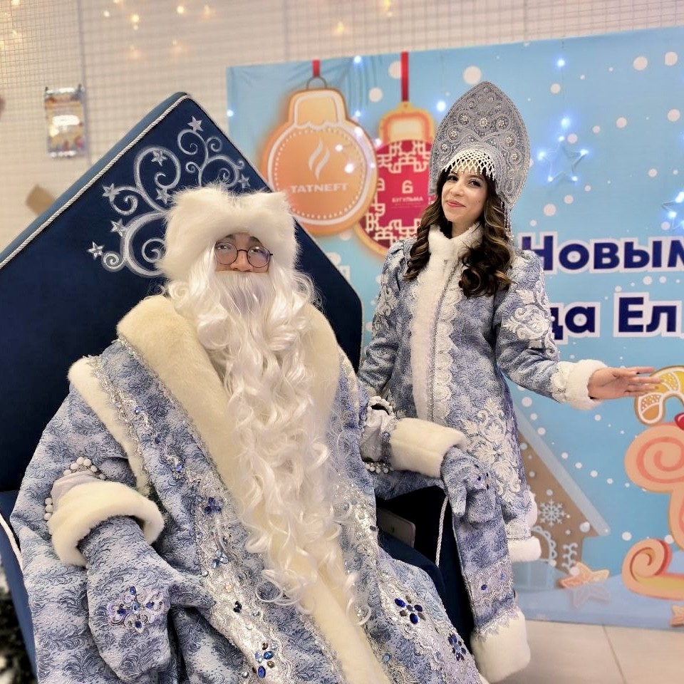 Резиденция Деда Мороза продолжает встречать гостей